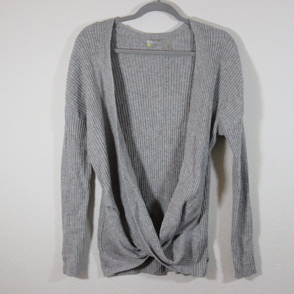 Zella Sweater Gray Ribbed Knit Twist Drape
